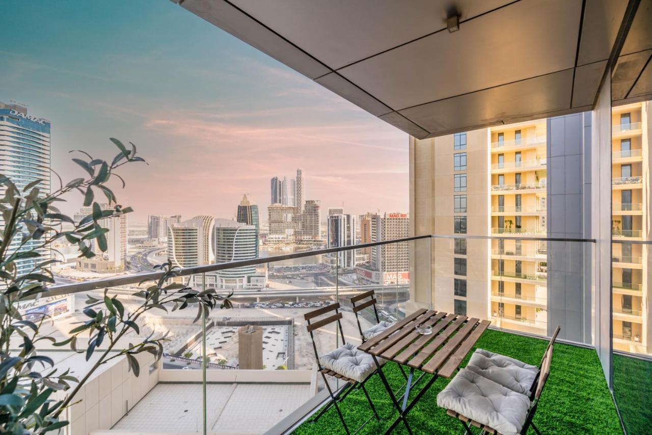 Lux Bnb Boulevard Point Sky Line Views Дубай Экстерьер фото